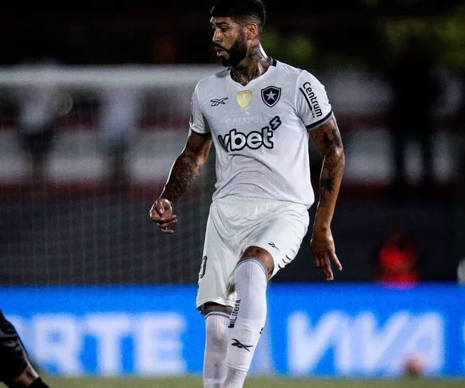 Escándalo: Barboza se peleó ‘mal’ en la Supercopa de Brasil